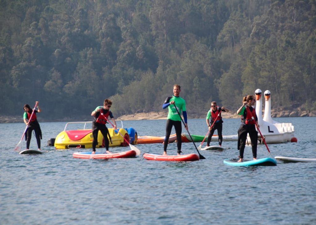 Eventos SUP Stand Up Paddle despedidas de solteira team building festas